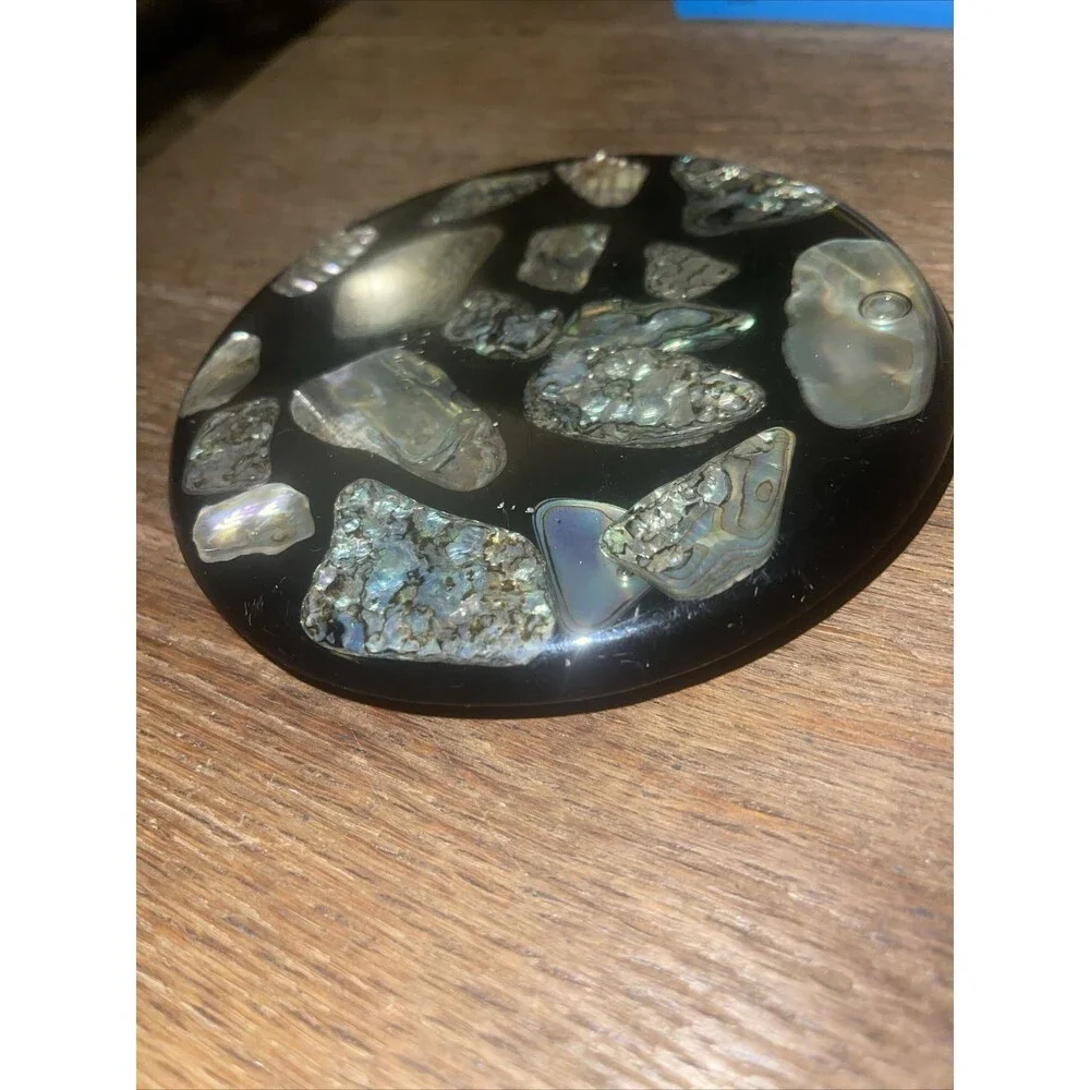 Vintage Lucite Hot Plate - Mother of Abalone - Wondermold Ind. Inc 5.5 Inch